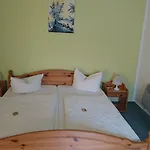 Hotel-Pension Am Muehlberg