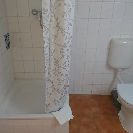 Ξενοδοχείο Hotel-pension Am Muehlberg Lübbenau