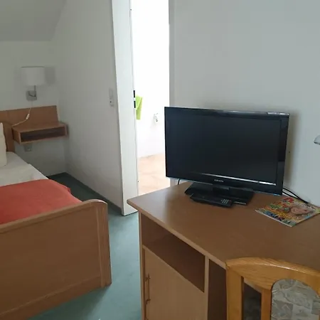 Hotel-Pension Am Muehlberg Luebbenau