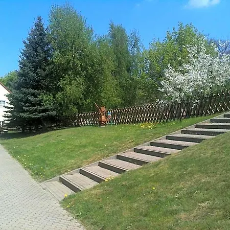 Hotel-pension Am Muehlberg 3*