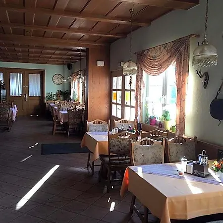 Hotel-Pension Am Muehlberg
