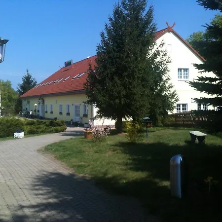 Hotel Hotel-Pension Am Muehlberg 3*