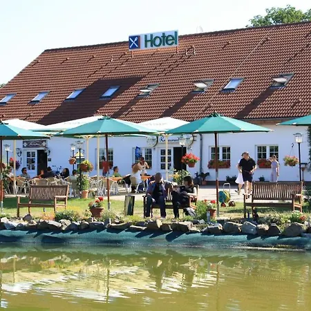 Hotel-pension Am Muehlberg 3*