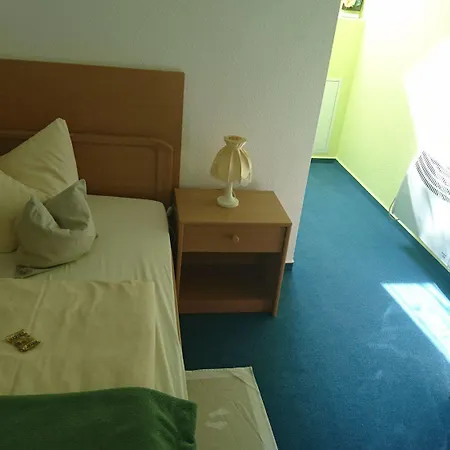Hotel Hotel-Pension Am Muehlberg Luebbenau