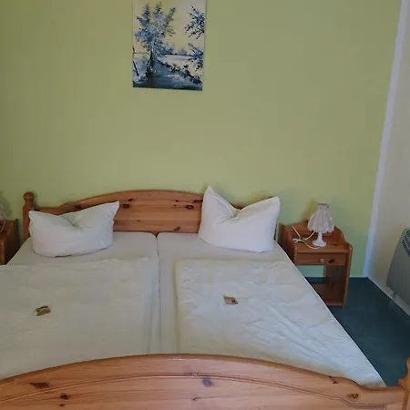 Hotel-Pension Am Muehlberg