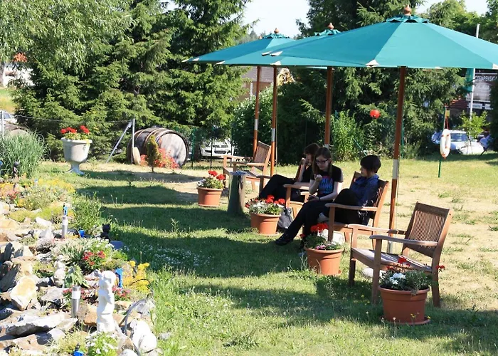 Hotell Hotel-Pension Am Muehlberg