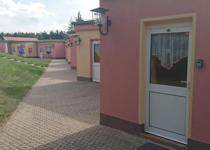 Hotel-Pension Am Muehlberg Hotell