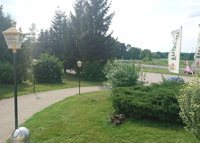 Hotell Hotel-Pension Am Muehlberg 3*