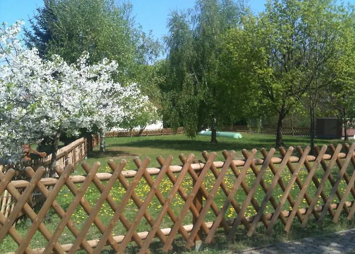 Hotel-Pension Am Muehlberg Hotell