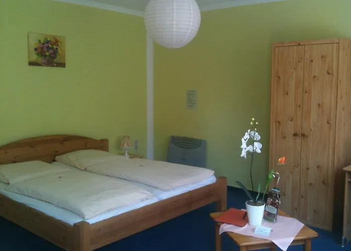 Hotell Hotel-Pension Am Muehlberg