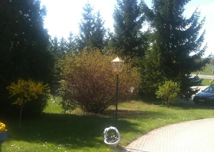 Hotel-Pension Am Muehlberg Hotell 3*