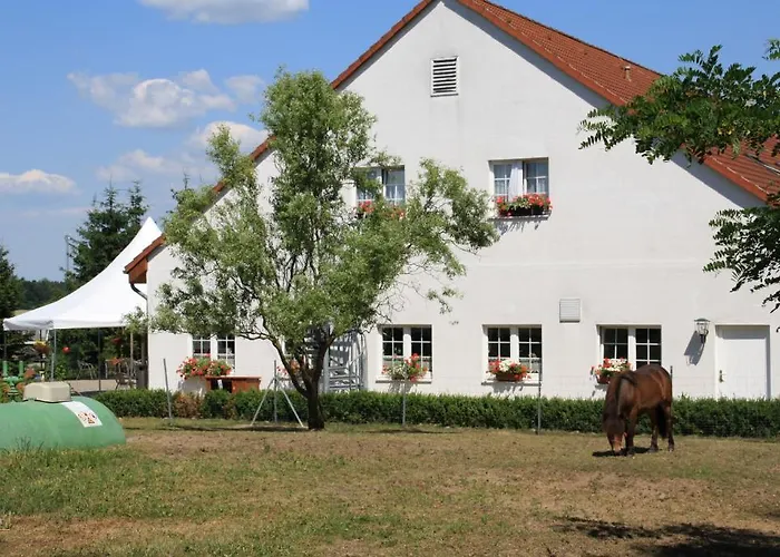 Hotel-Pension Am Muehlberg Hotell