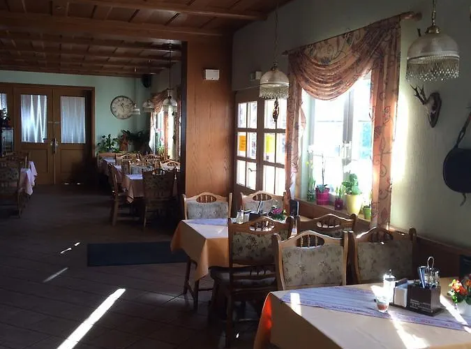 Hotel-Pension Am Muehlberg Hotell Lübbenau